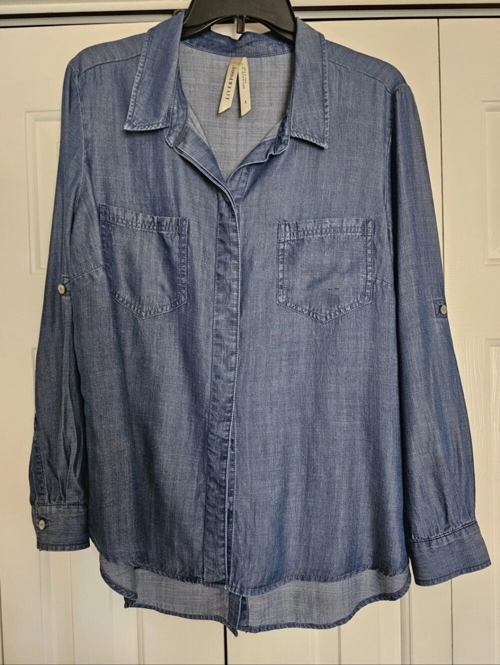 Liverpool Chambray Lyocell Denim Button Down Shirt Size Large